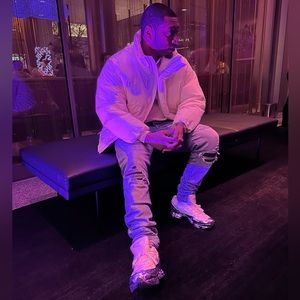 Meet your Posher, Steven